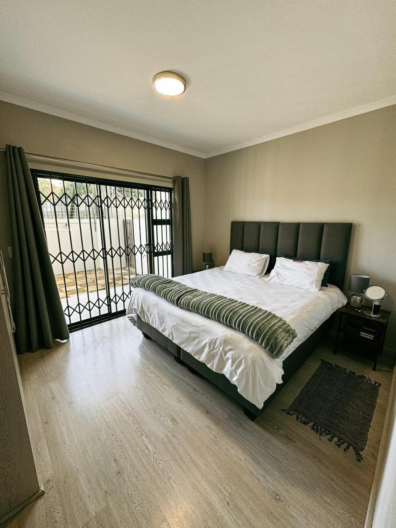 Ferienwohnung Nemesia Court Durbanville Exterior foto